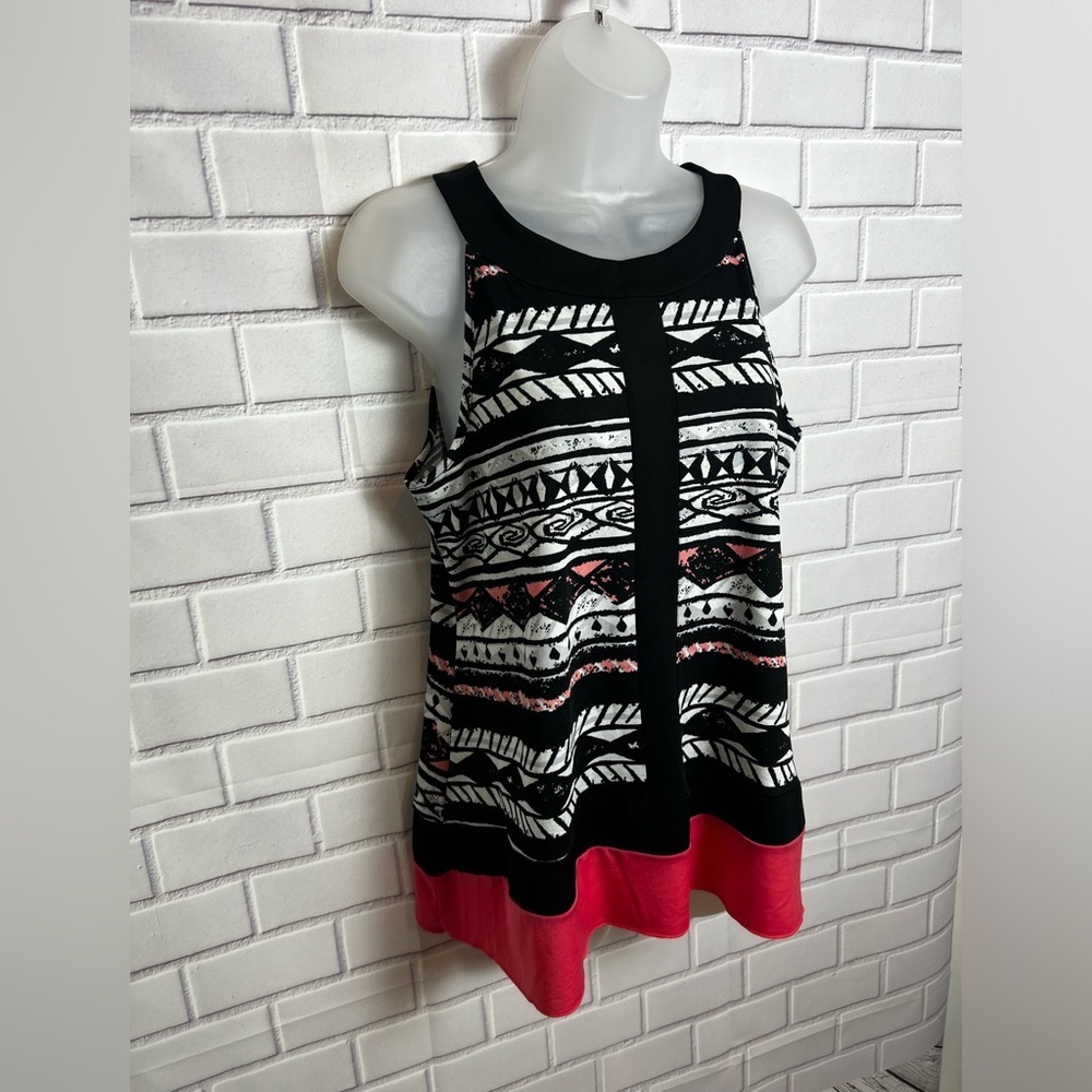 PERCEPTION CONCEPT women sleeveless print keyhole halter top/size M